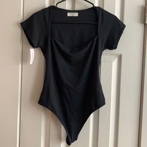 nwt aritzia bodysuit